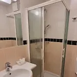 Ad Apartment *
